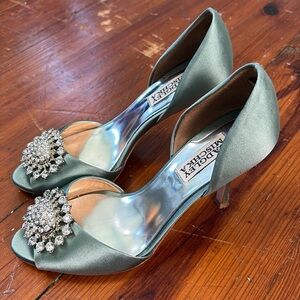 Authentic Badgley Mischka Satin Open-Toe Pump